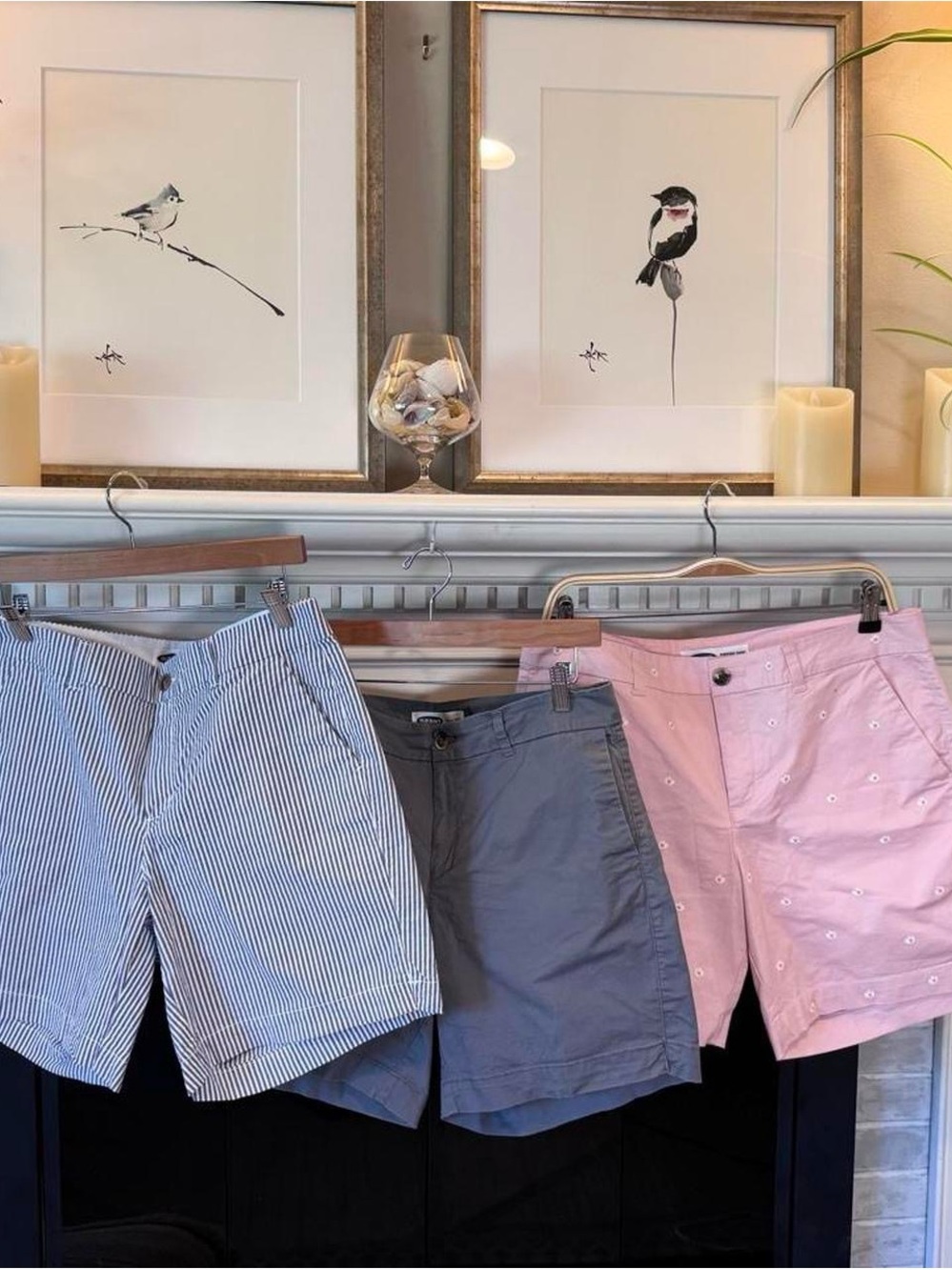 Old Navy Women’s Size 12 Shorts Lot Bundle of 3 - Picture 2 of 8